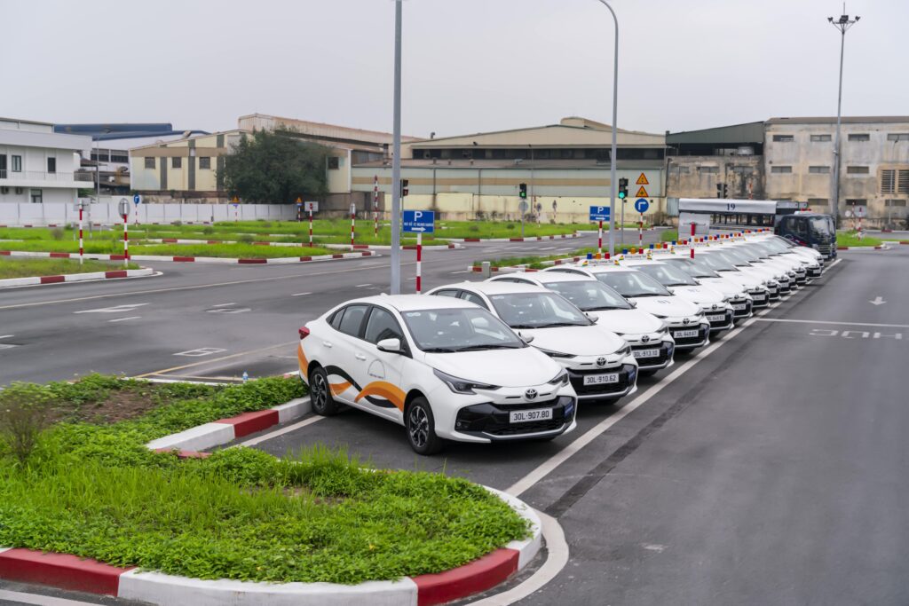 Một số lưu ý giúp tay lái mới đỗ xe ô tô đúng cách