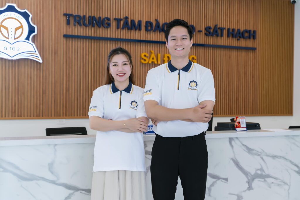 Chinh phục mọi hạng bằng lái xe ô tô tại OTO2